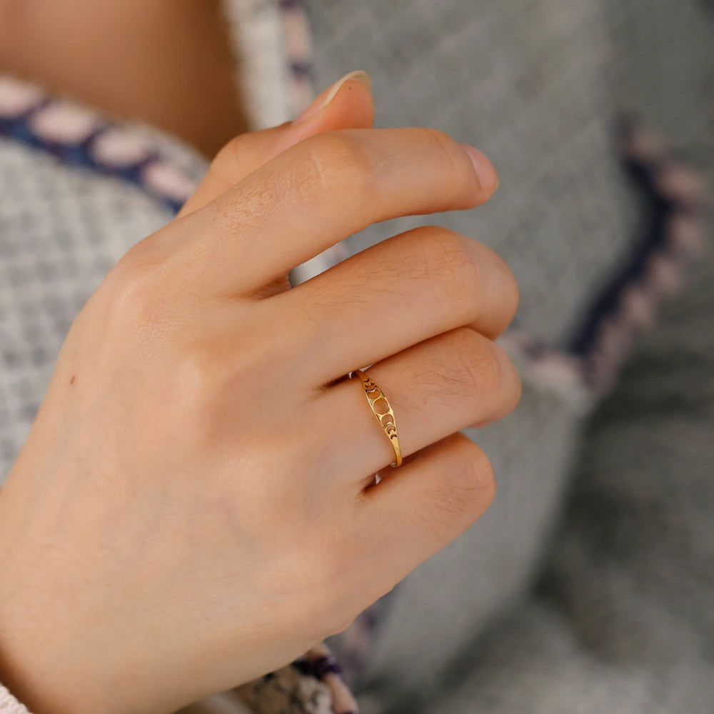 COOLTIME Crescent Moon Rings for Women Stainless Steel Moon Phase Rings Danity Fashion Jewelry Gift for Lover Friend New Trend
